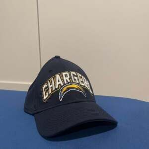 New Era Los Angeles Chargers 39THIRTY Navy Blue Flex Fit Hat